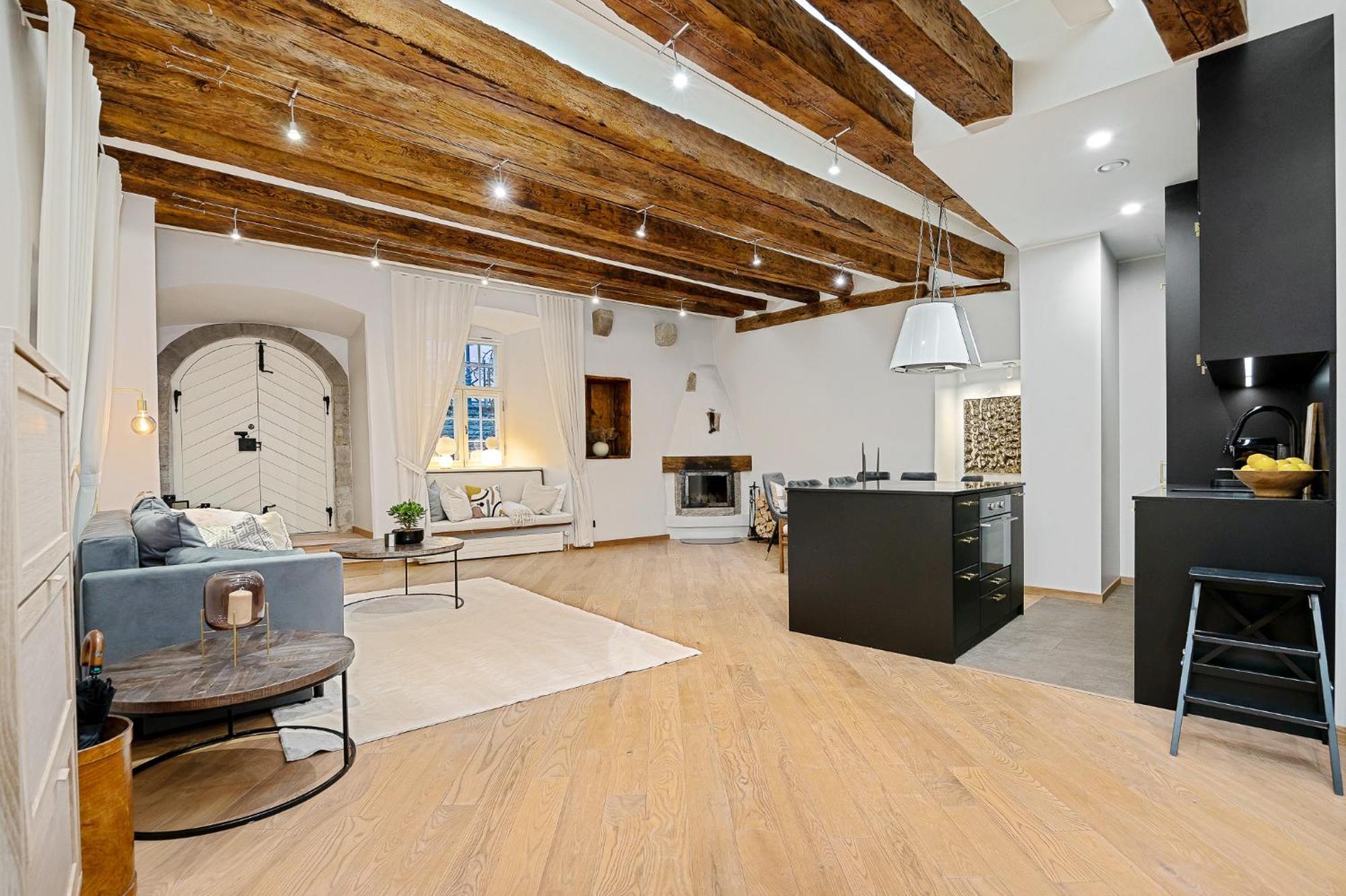 Modern Charm In Old Town Apartment Tallinn