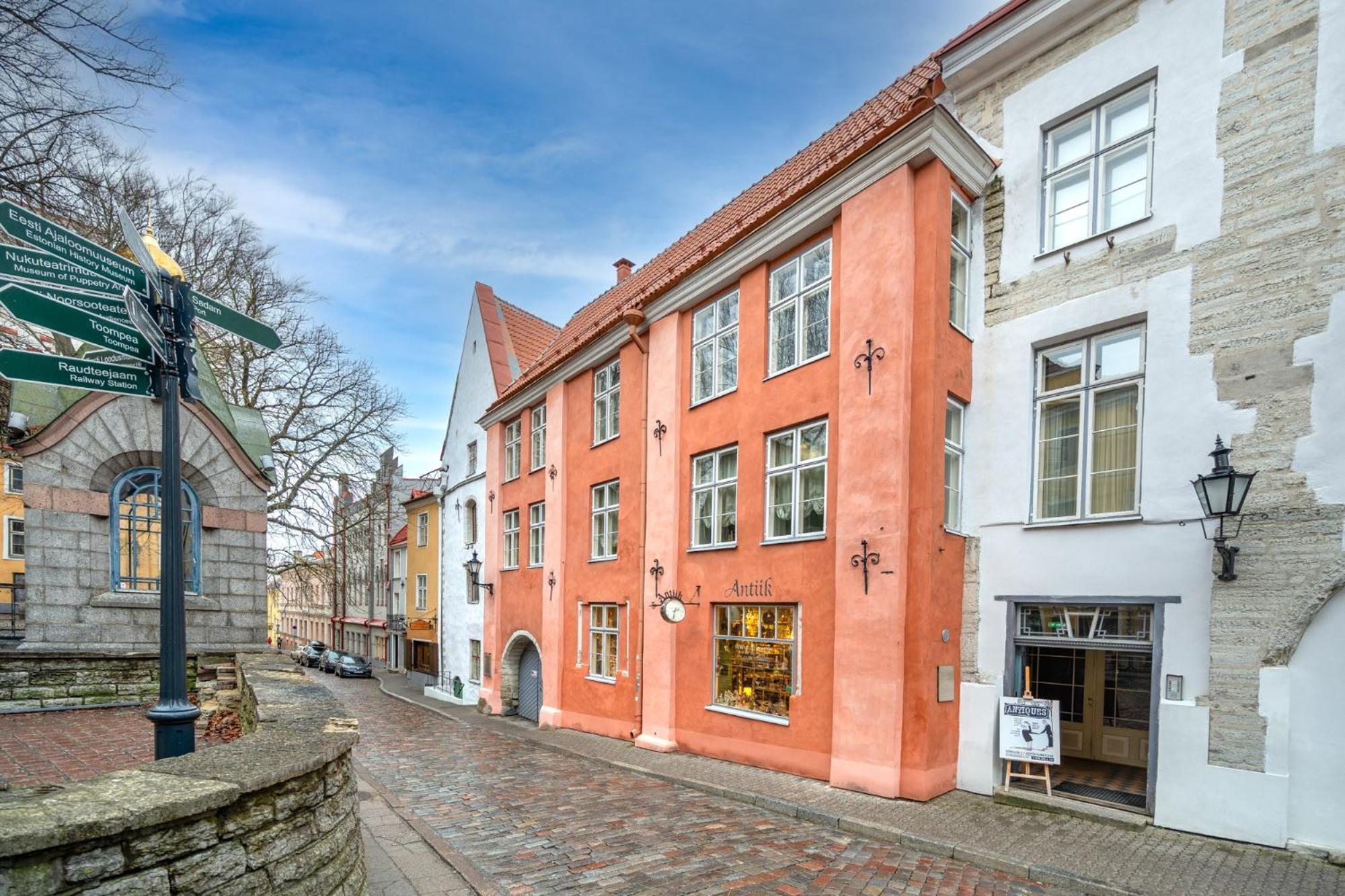 Modern Charm In Old Town