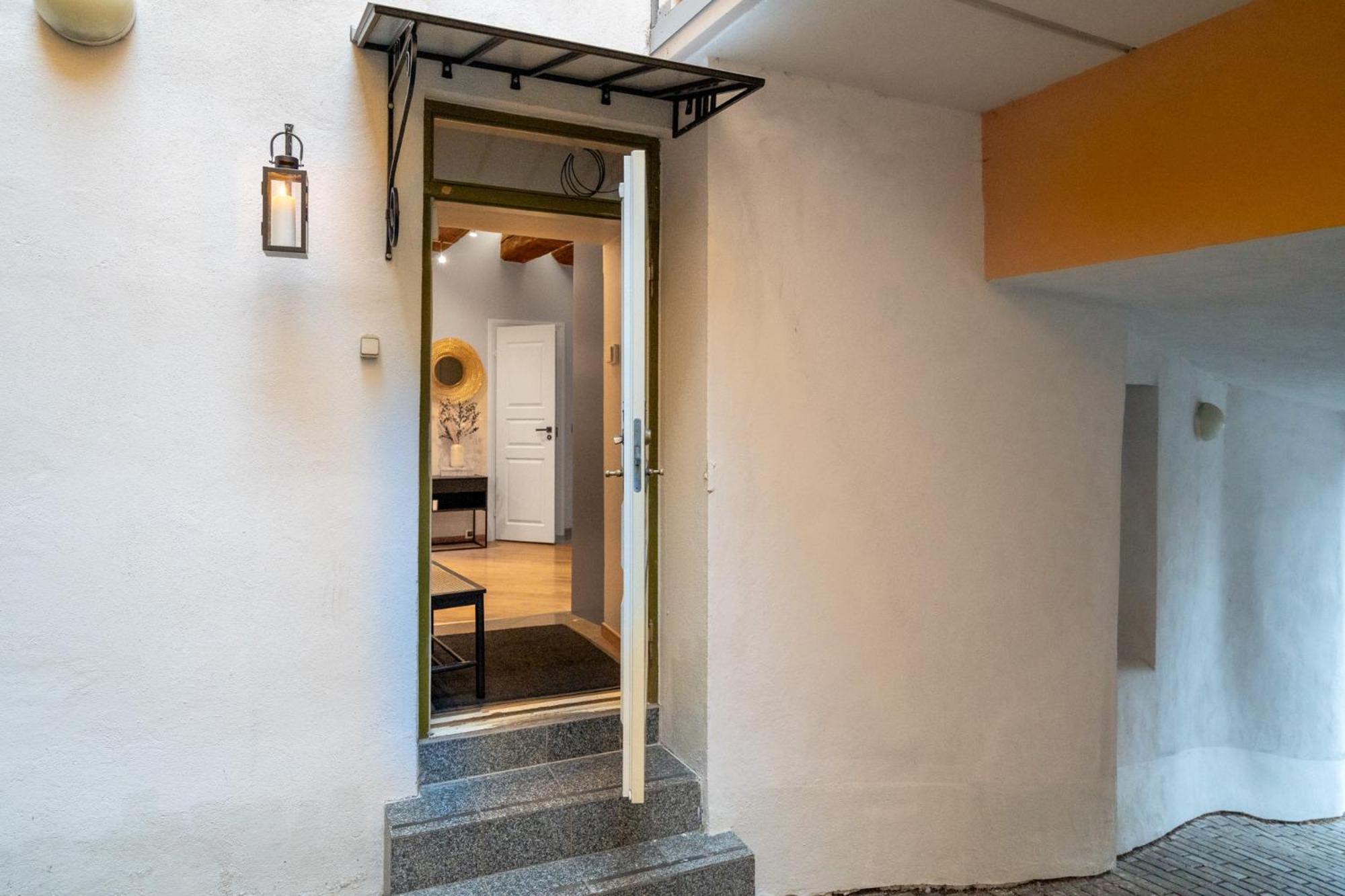 Apartment Modern Charm In Old Town *